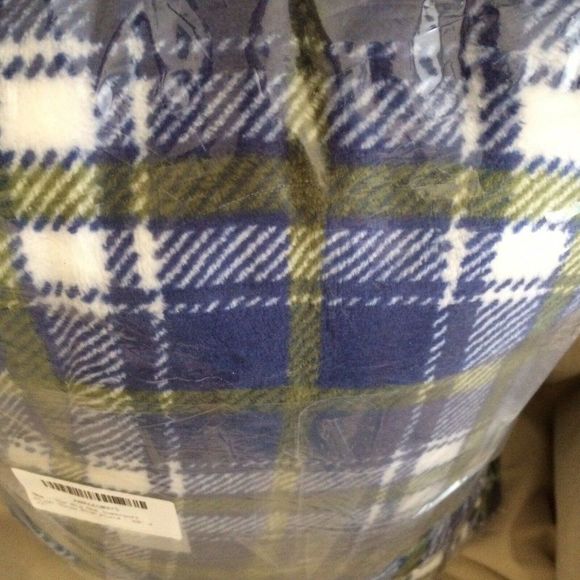 The Big One Plush Blanket Oversized Blue Plaid - Picture 6 of 6